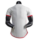 Camisa Flamengo II 24/25 - Jogador Masculina - Branca com detalhes em vermelho