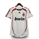 Camisa Retrô Milan 2006/2007 - Masculina  Branca com detalhes em vermelho